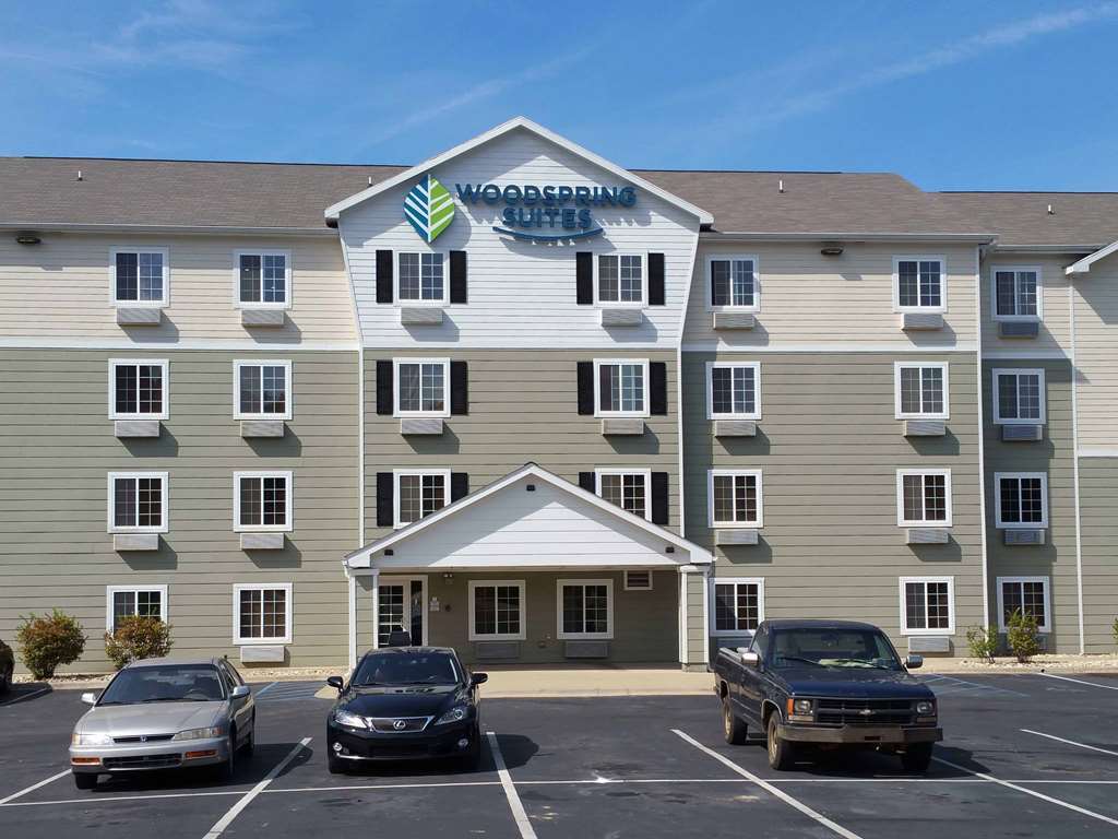 Woodspring Suites Junction Stadt Exterior foto